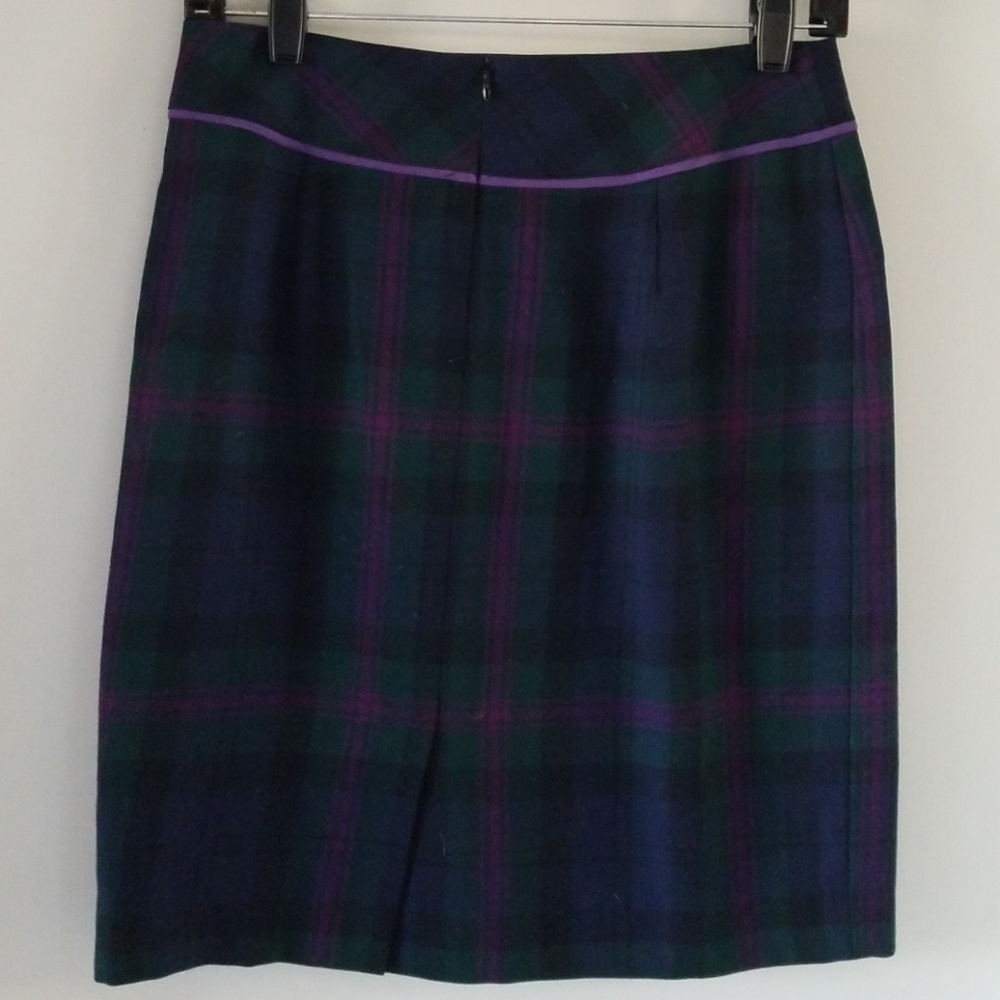 J. Mclaughlin Skirt - image 2